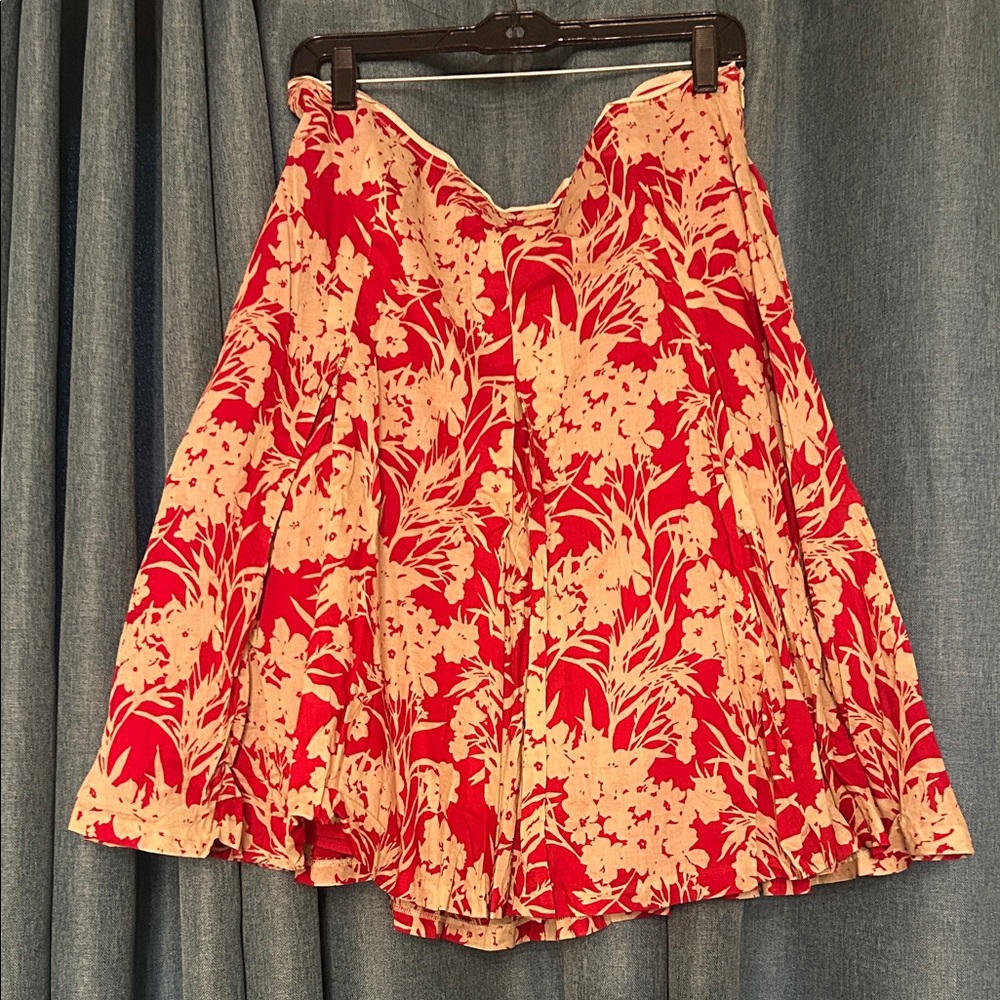 Banana Republic Red and Cream Floral A-Line Skirt